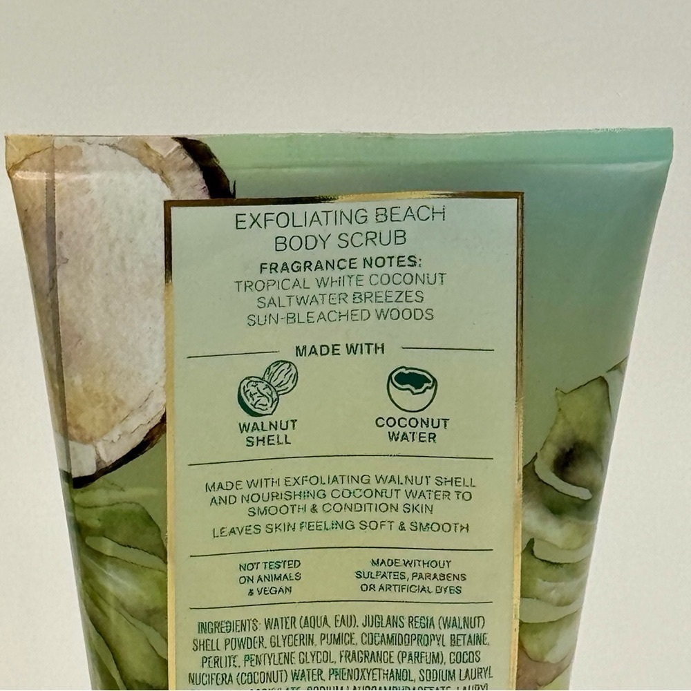 Bath & Body Works Waikiki Beach Coconut Body Care Gift Set NWT - Picture 5 of 5